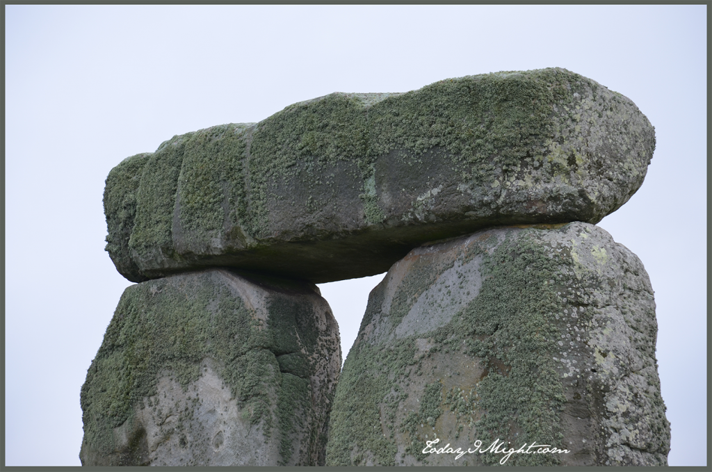 todayimight.com | London | Stonehenge Stones